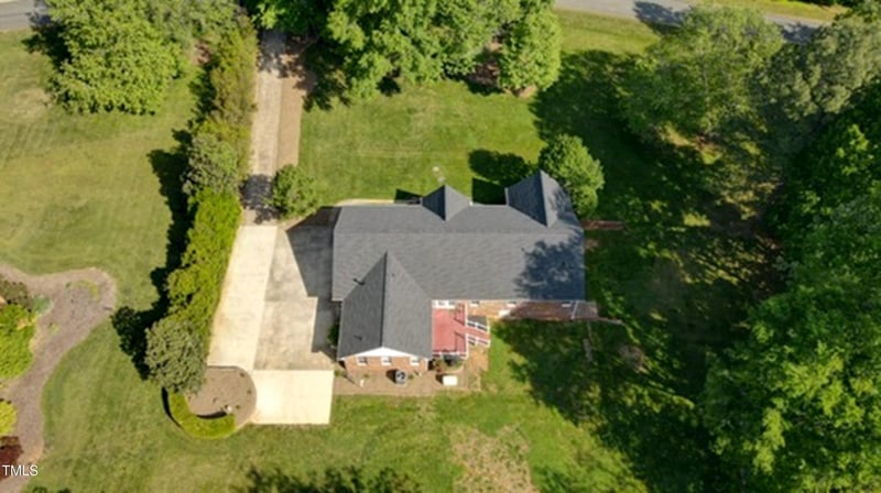 2457 Millbrook Dr, Haw River, NC 27258