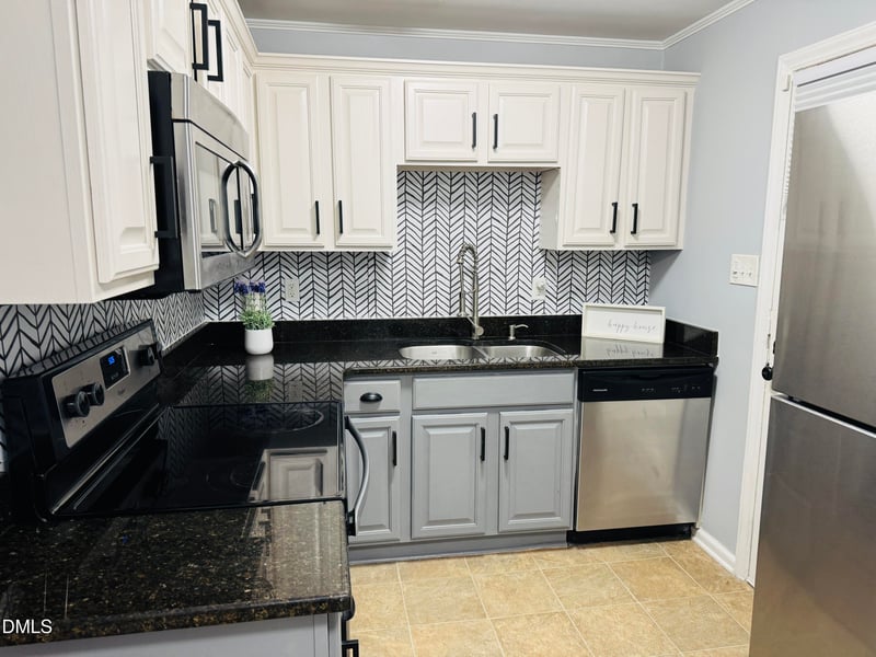 2458 Stevens Rd, Raleigh, NC 27610