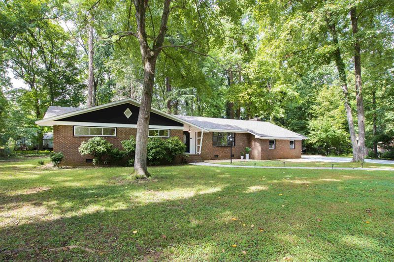 246 Argonne Dr, Durham, NC 27704