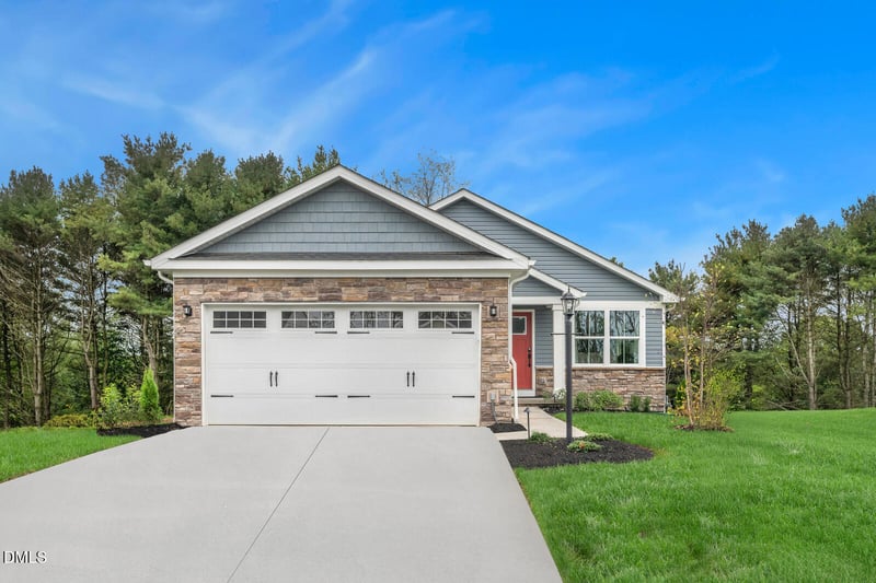 246 Country Side Way, Fuquay Varina, NC 27526