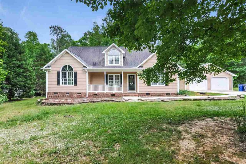 246 Creek Dr, Garner, NC 27529