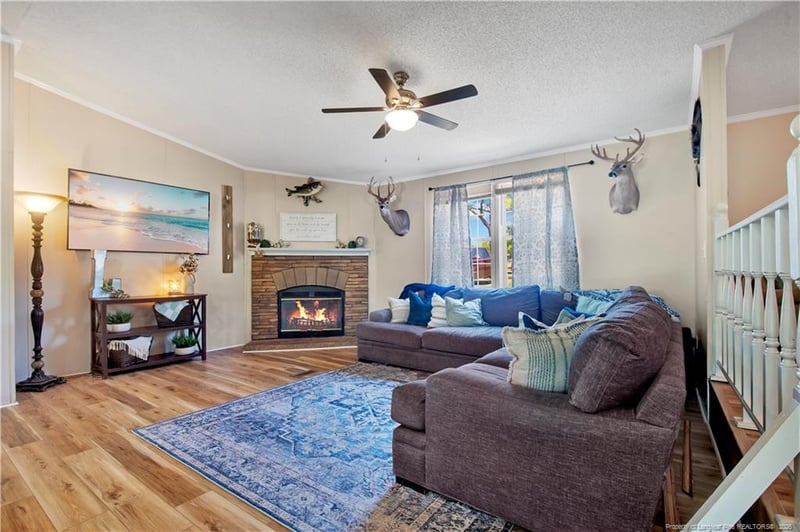 246 Farmhouse Ct, Sanford, NC 27332