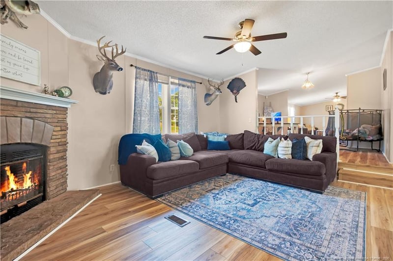 246 Farmhouse Ct, Sanford, NC 27332