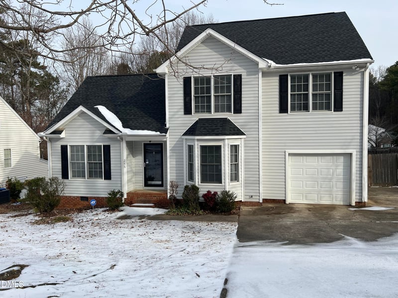 246 Tillamook Dr, Wake Forest, NC 27587