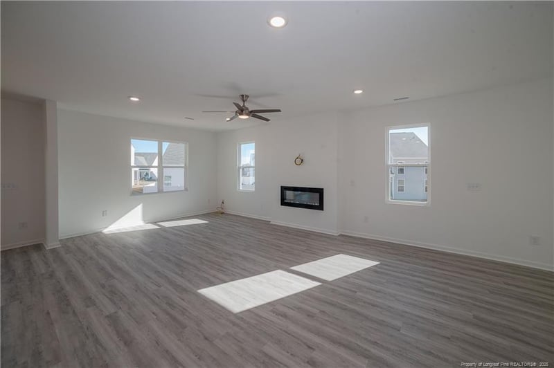 246 Tormore Dr, Sanford, NC 27330