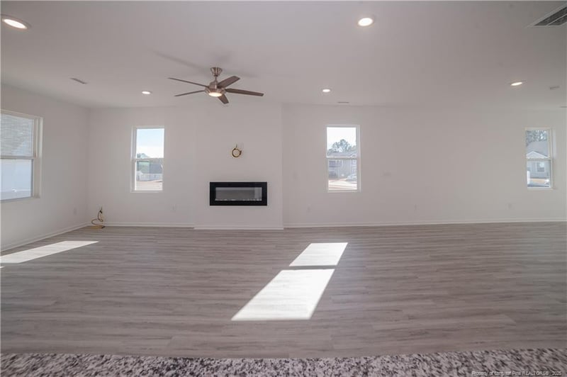 246 Tormore Dr, Sanford, NC 27330