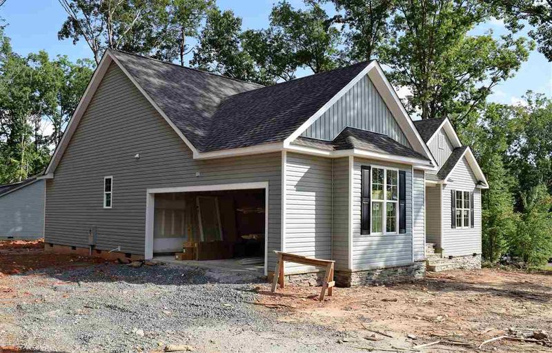 2460 Golden Forest Dr, Franklinton, NC 27525
