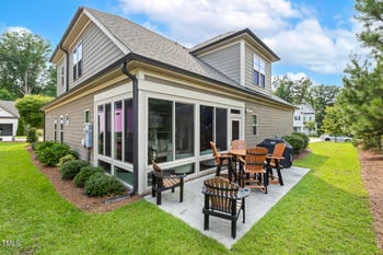 2461 Patriot Bluffs Dr, Fuquay Varina, NC 27526
