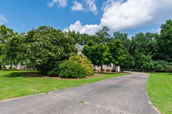 2464 Village Of Wakefield Dr, Zebulon, NC 27597