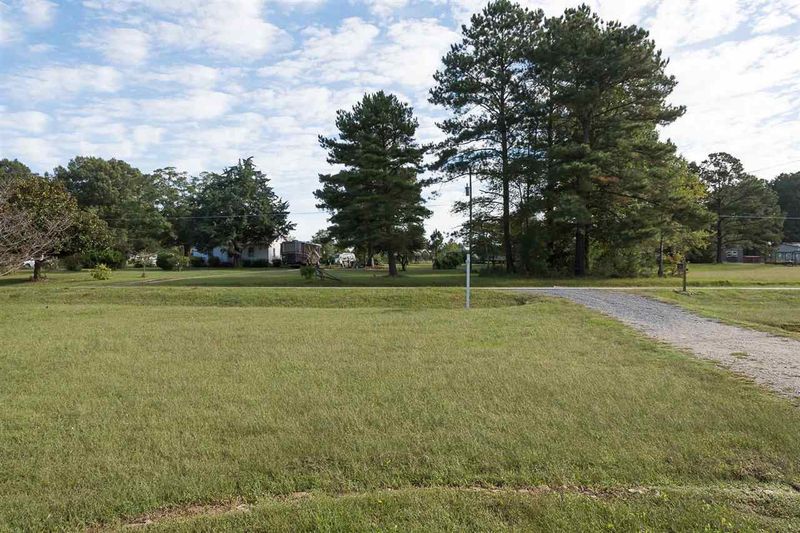 2467 Government Rd, Clayton, NC 27520