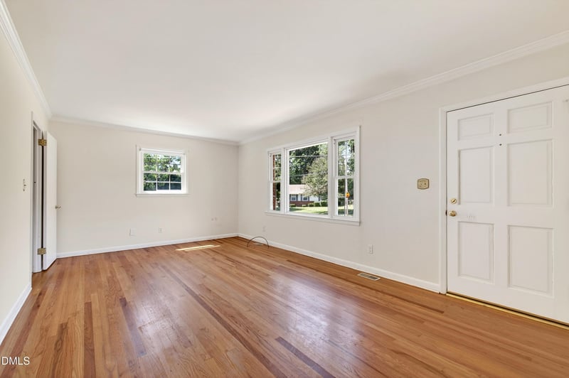 2467 Milburnie Rd, Raleigh, NC 27610