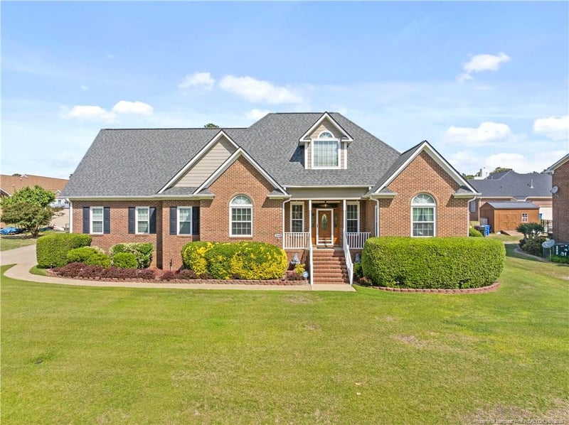 2468 Caithness Dr, Fayetteville, NC 28306