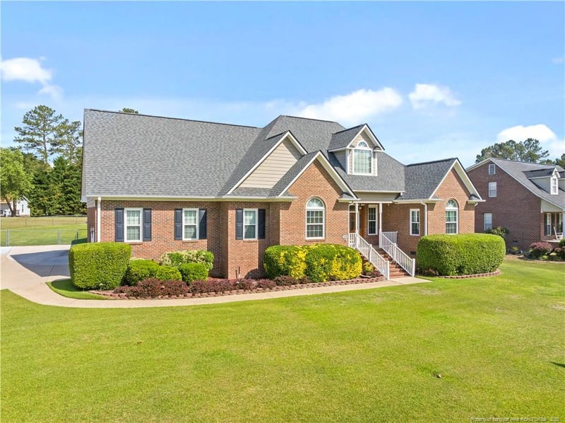 2468 Caithness Dr, Fayetteville, NC 28306