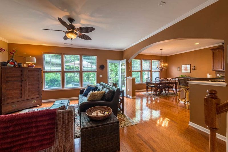 247 Churchview St, Cary, NC 27513