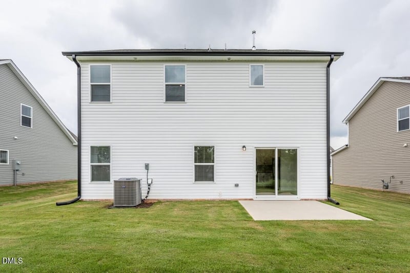 247 Custer Dr, Mebane, NC 27302
