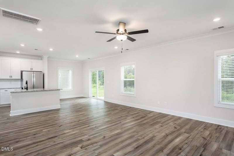 247 Custer Dr, Mebane, NC 27302
