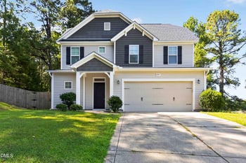 247 Eclipse Dr, Fayetteville, NC 28311