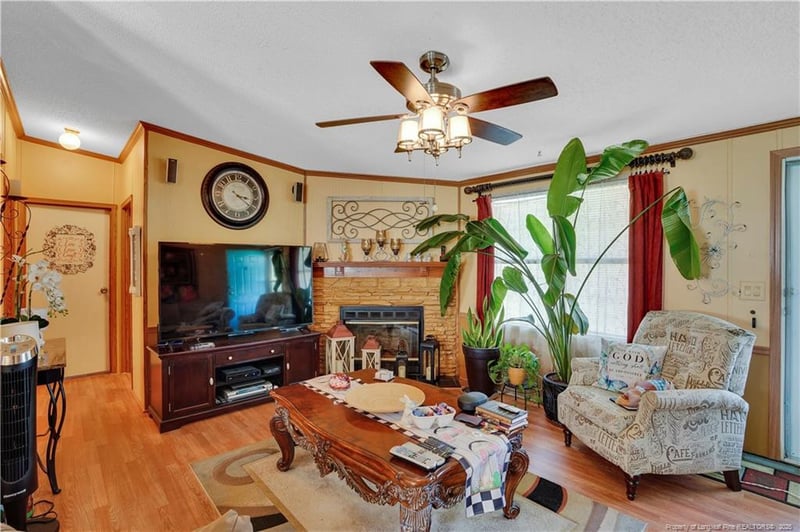 247 Eisler Dr, Lillington, NC 27546