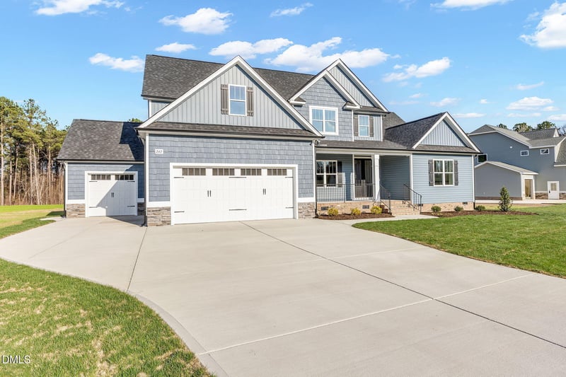 247 Freedom Rdg Dr, Smithfield, NC 27577
