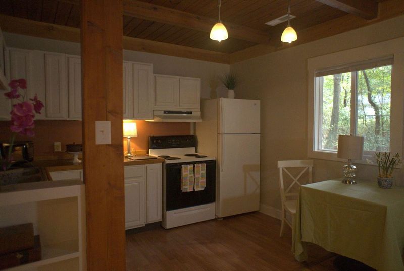 247 Hamlets Chapel Rd, Pittsboro, NC 27312