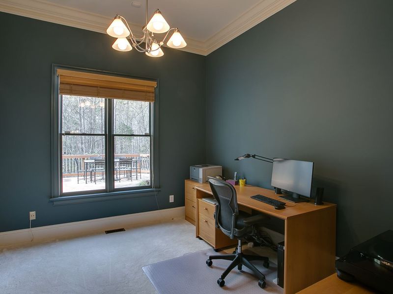 247 Knollwood Dr, Chapel Hill, NC 27514