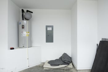 2470 Marks Rd, Cameron, NC 28326