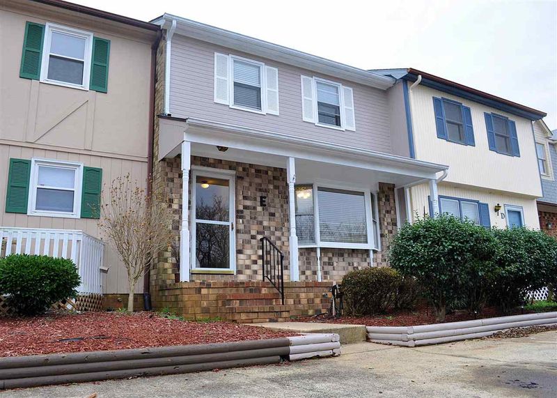 2474 Moran St #E, Burlington, NC 27215