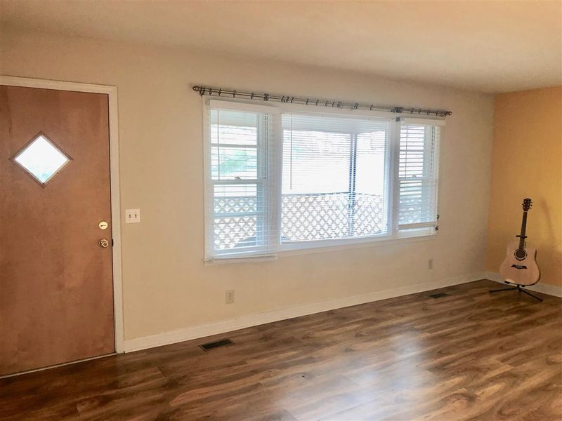 2474 Ray Massey Trl, Burlington, NC 27217