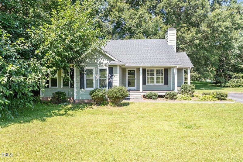 2474 Sumter Dr, Garner, NC 27529
