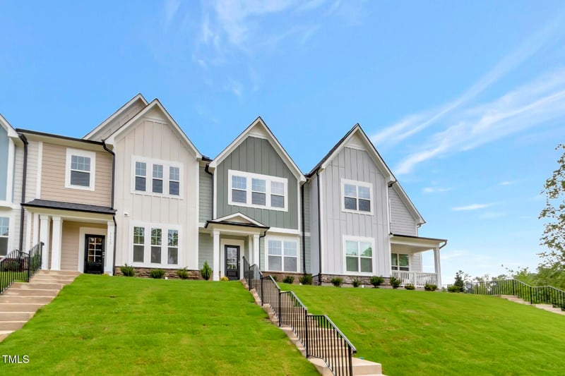 2475 Englemann Dr #369, New Hill, NC 27562