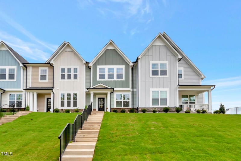 2475 Englemann Dr #369, New Hill, NC 27562