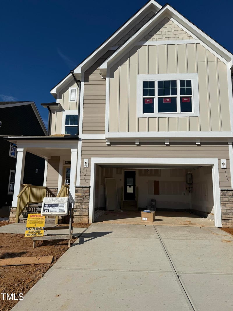 2476 Field Poppy Dr #171, Apex, NC 27502