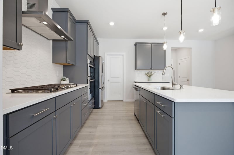 2476 Hutch Ln, Apex, NC 27523