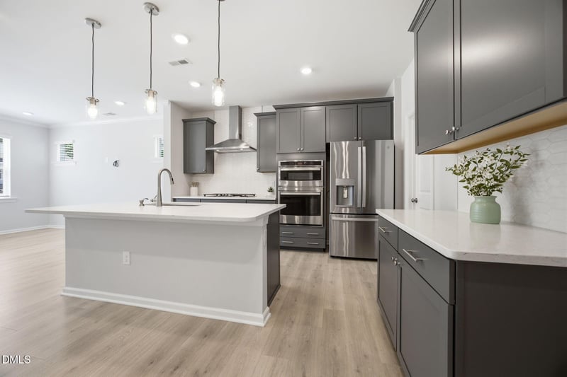 2476 Hutch Ln, Apex, NC 27523