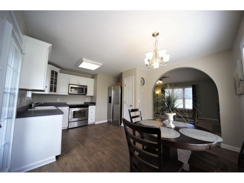 2477 Foxfire, Burlington, NC 27217
