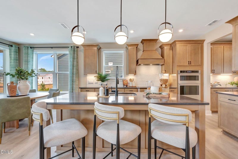 2478 Vetrina Way, Apex, NC 27502