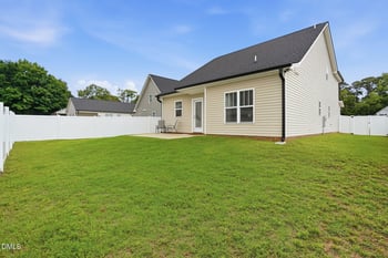 248 Baker St, Four Oaks, NC 27524