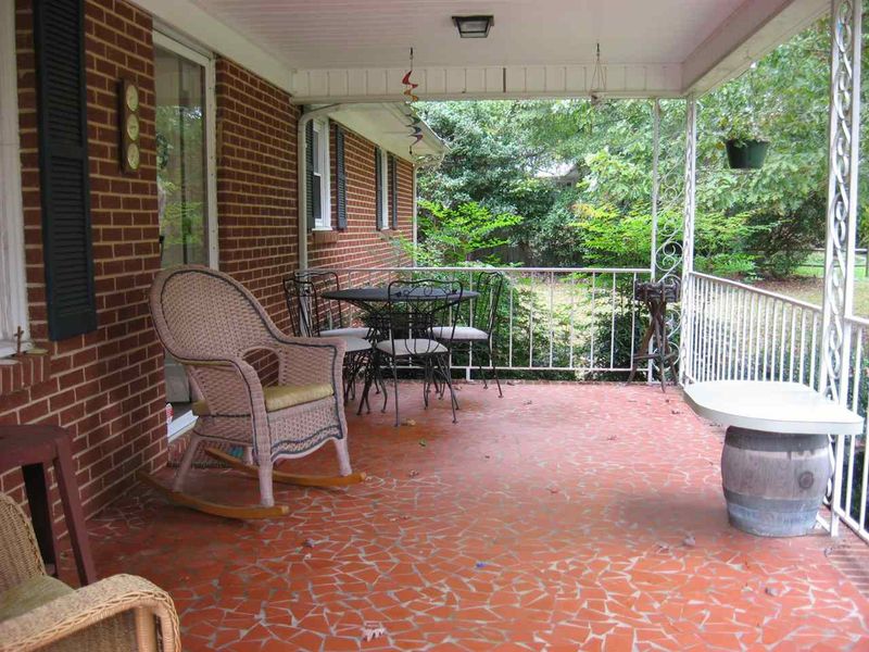 248 Bandock Dr, Durham, NC 27703