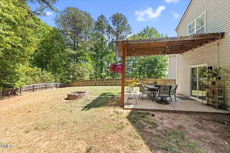248 Brookhaven Dr, Clayton, NC 27527