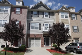 248 Linden Park Ln, Cary, NC 27519