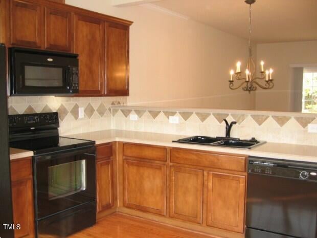 248 Linden Park Ln, Cary, NC 27519