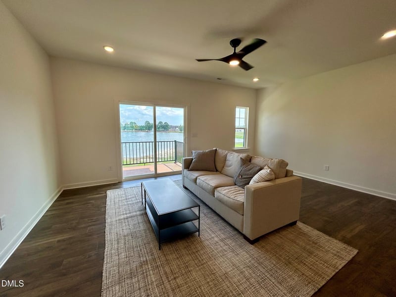 248 Periwinkle Pl #43, Clayton, NC 27527