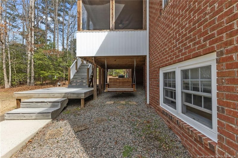 248 Raccoon Ct, Sanford, NC 27330