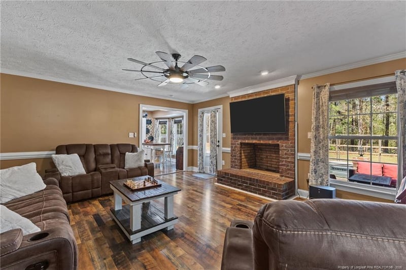 248 Shawcroft Rd, Fayetteville, NC 28311