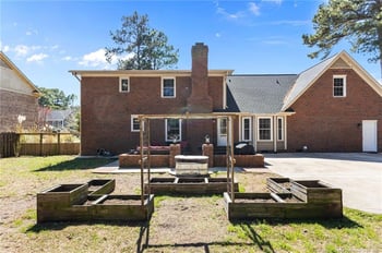 248 Shawcroft Rd, Fayetteville, NC 28311