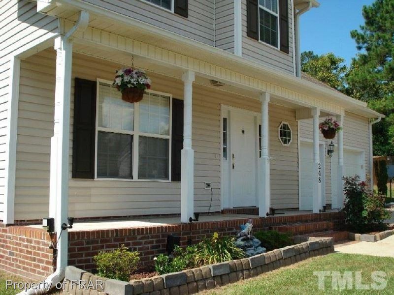 248 Valley View Ct, Sanford, NC 27332