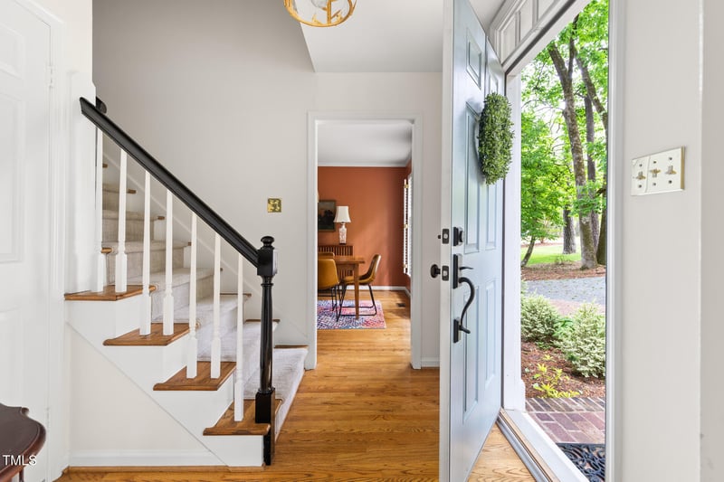 2481 Foxwood Dr, Chapel Hill, NC 27514