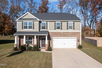 2482 Summersby Dr, Mebane, NC 27302