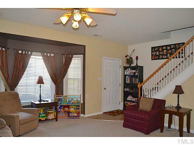 249 Dairy Rd, Clayton, NC 27520