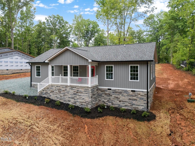 249 Fisherman Point Rd, Roxboro, NC 27574
